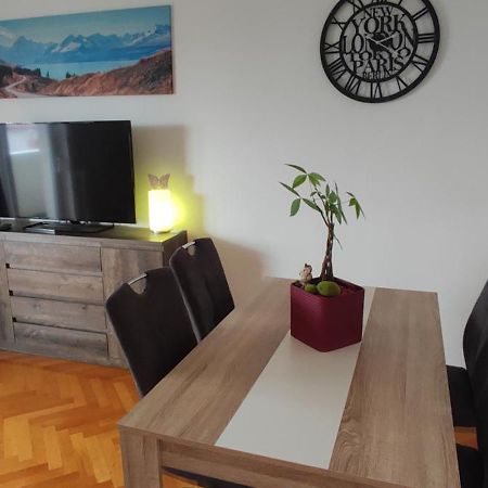 Apartment Aki Crikvenica Exterior foto